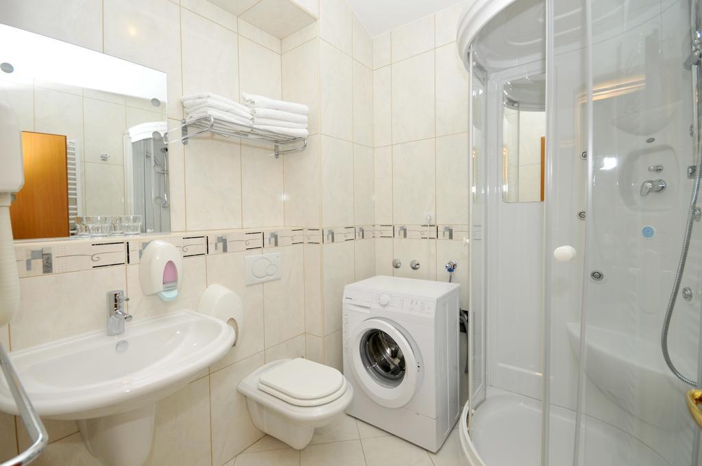 Apartments Villa Lida トロギール エクステリア 写真